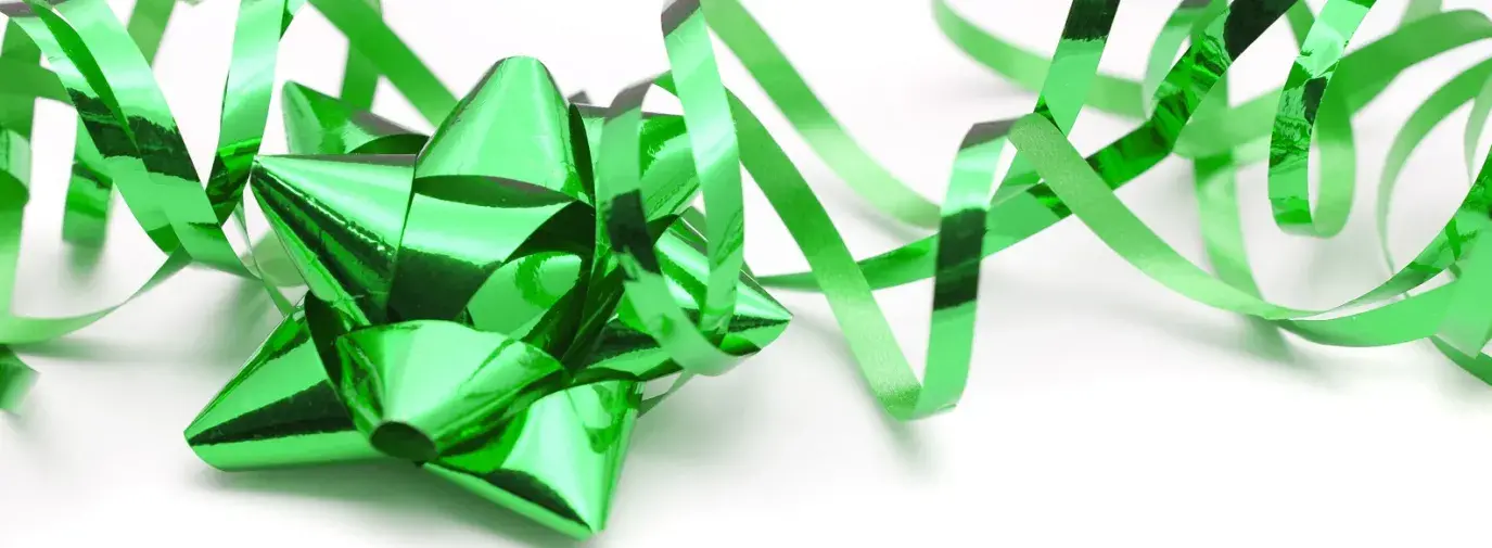 Image: bright green gift ribbon. Sustainable products.